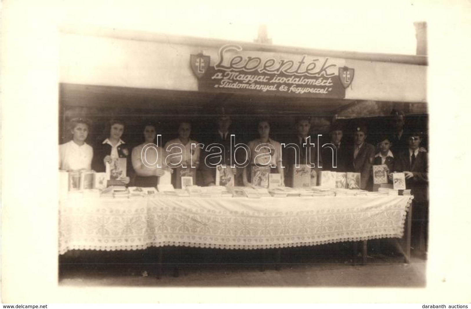 ** T2 Leventék A Magyar Irodalomért. 'Tudománnyal és Fegyverrel' Irredenta Kiadványok Vására / WWII-era Hungarian Parami - Ohne Zuordnung