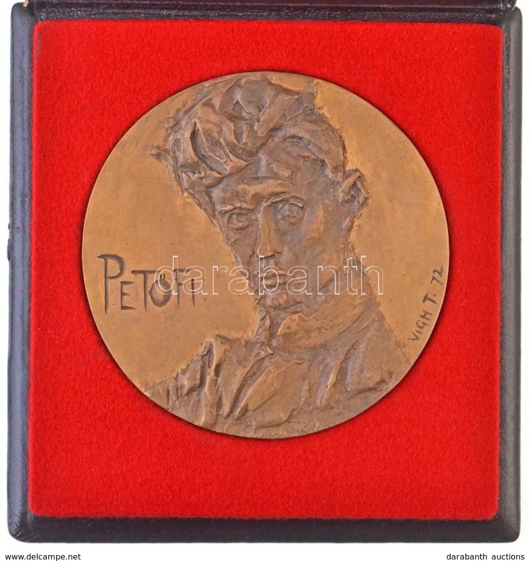 Vígh Tamás (1926-) 1972. 'Petőfi' Egyoldalas Br Plakett, Eredeti Dísztokban (116,5mm) T:1- Hátoldalon Kis Patina - Unclassified