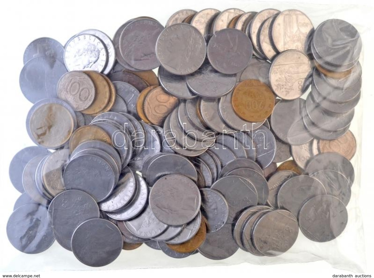 Olaszország 1918-2000. Vegyes érme Tétel 1kg Súlyban T:vegyes
Italy 1918-2000. Mixed Coin Lot In 1kg Net Weight C:mixed - Unclassified