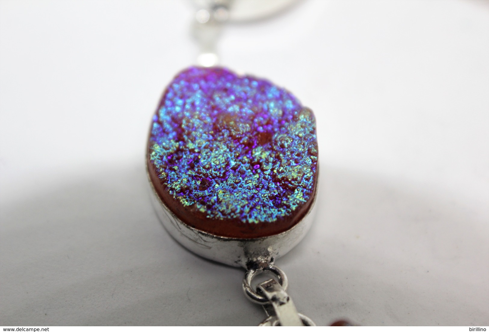 3964 - Collana di Titanium Druzy  misura 49 cm.