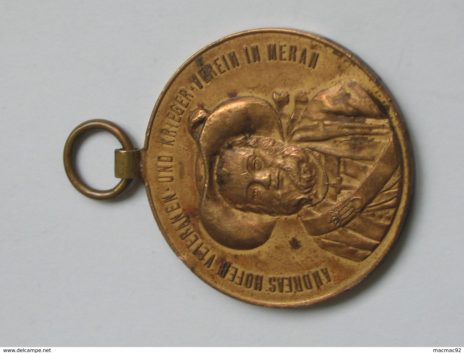 Médaille ANDREAS HOFER VETERANEN UND KRIEGER VEREIN IN MERAN -GEGRÜNDET 4 October 1880   ***** EN ACHAT IMMEDIAT ***** - Allemagne