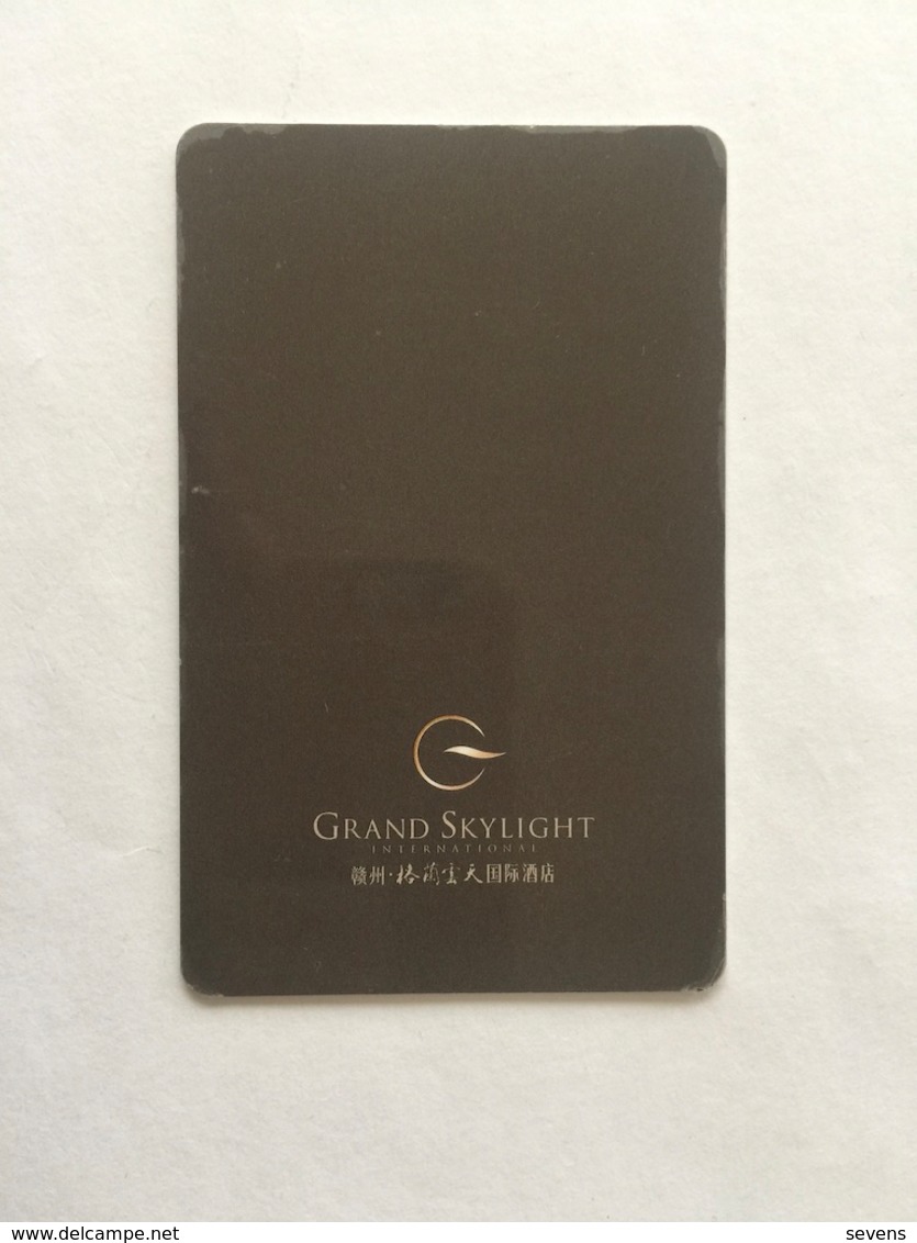 Grang Skylight International China(cover With Damaged) - Cartes D'hotel