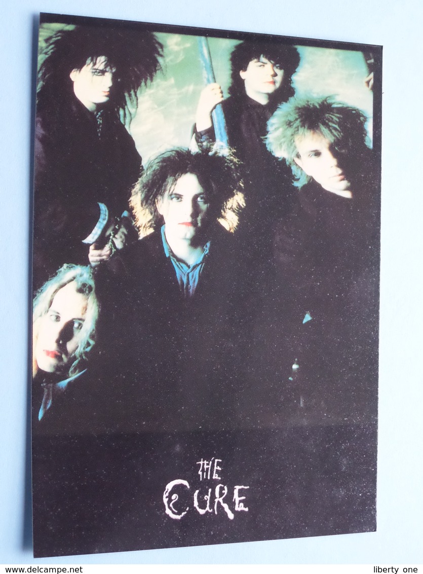 The CURE ( 1369 - Made In E.E.C.) Anno 19?? ( See/zie/voir Photo ) ! - Singers & Musicians