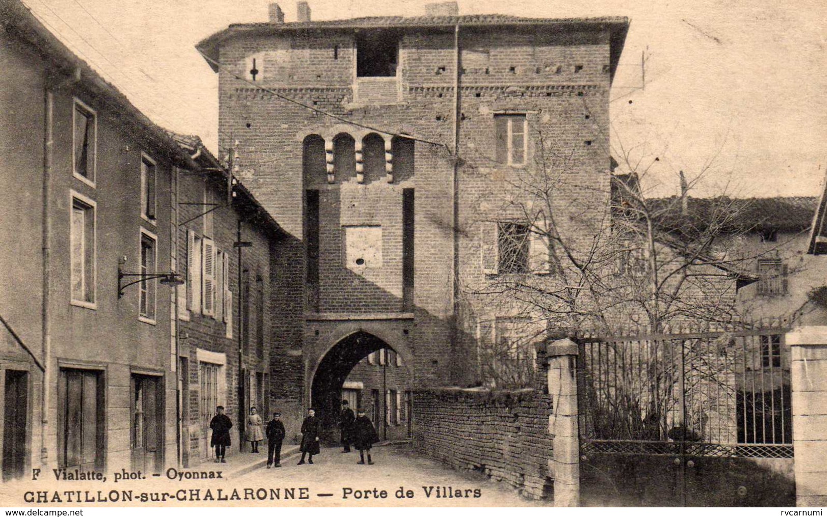 Porte De Villars. - Châtillon-sur-Chalaronne