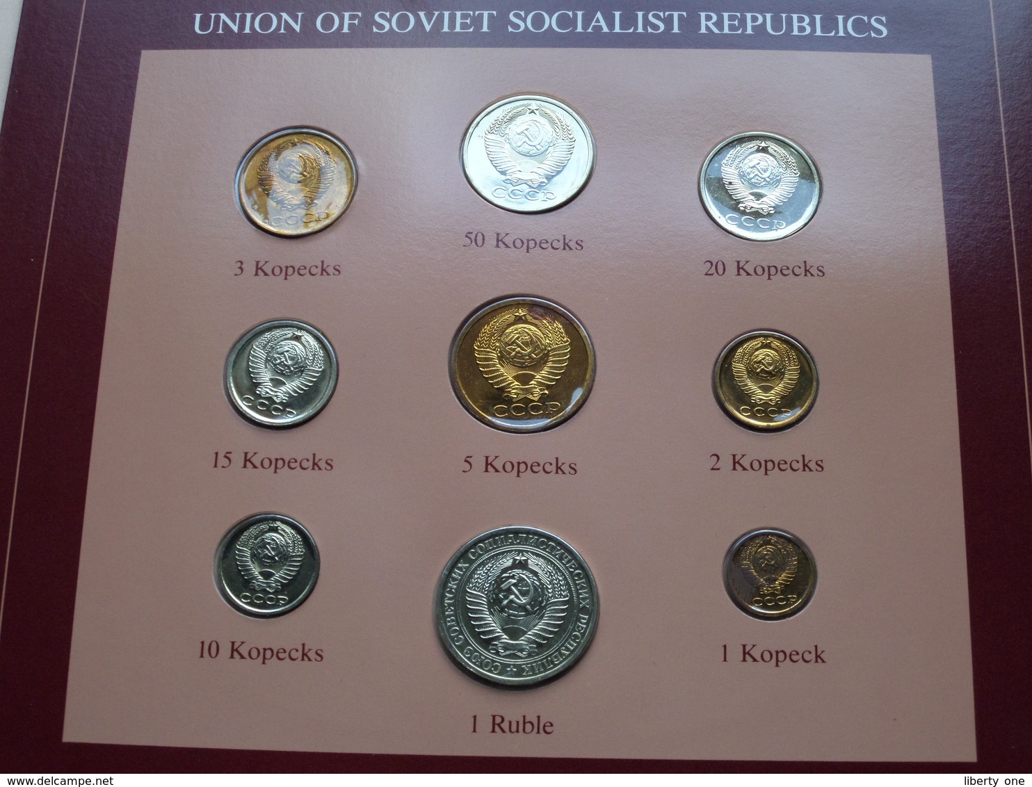 UNION OF SOVIET SOCIALIST REPUBLICS ( From The Serie Coin Sets Of All Nations ) Form 20,5 X 29,5 Cm ) Card + Stamp '84 ! - Russie