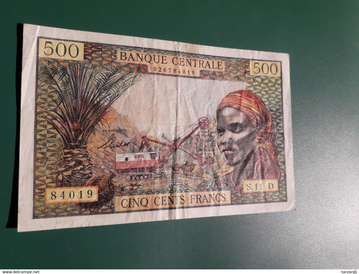 Billet De 500 Francs Etats De L'Afrique Equatoriale Lettre D - Other - Africa