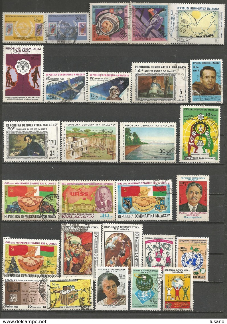 Madagascar - Petite Collection D'oblitérés (quelques-uns De Complaisance) - Collections (sans Albums)