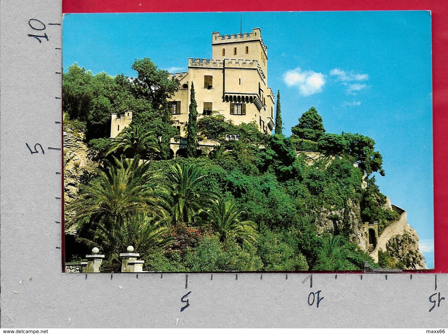 CARTOLINA VG ITALIA - FINALE LIGURE (SV) - Il Castello - 10 X 15 - ANN. 1989 - Savona