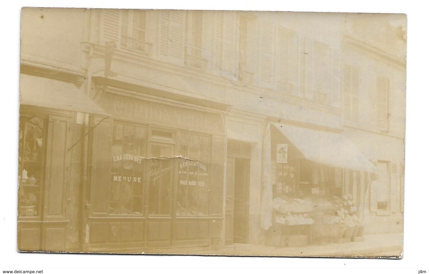 A LOCALISER.. Carte Postale Photo Magasin Cordonnerie COLAFRANCESCO... 2 Scans - A Identifier