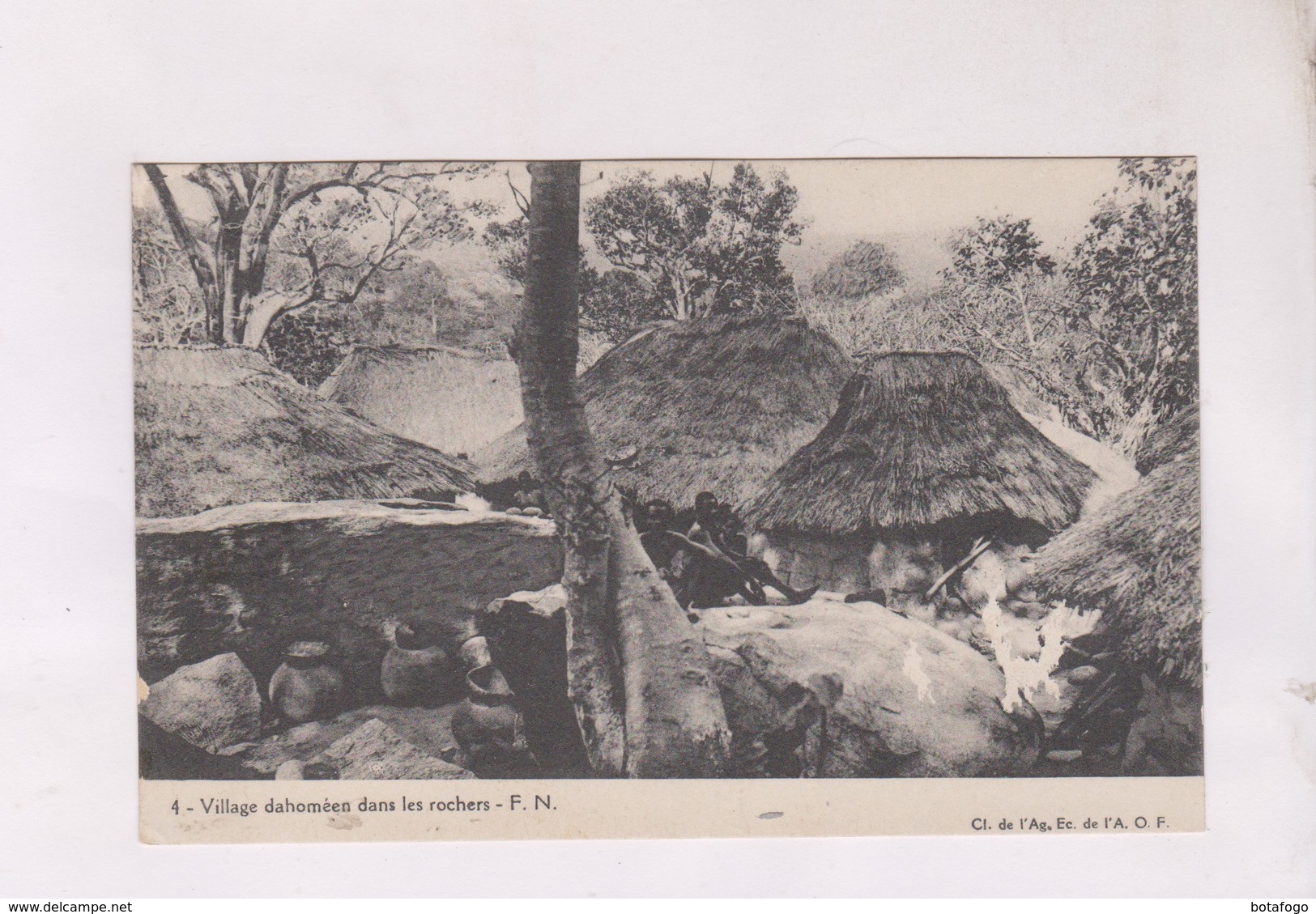 CPA VILLAGE DAHOMEEN DANS LES ROCHERS - Dahomey