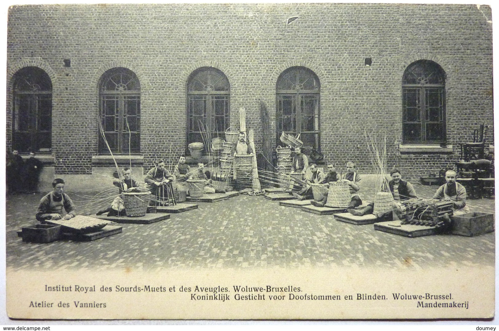 ATELIER DES VANNIERS - INSTITUT ROYAL DES SOURDS-MUETS ET DES AVEUGLES - WOLUWE-BRUXELLES - Bildung, Schulen & Universitäten