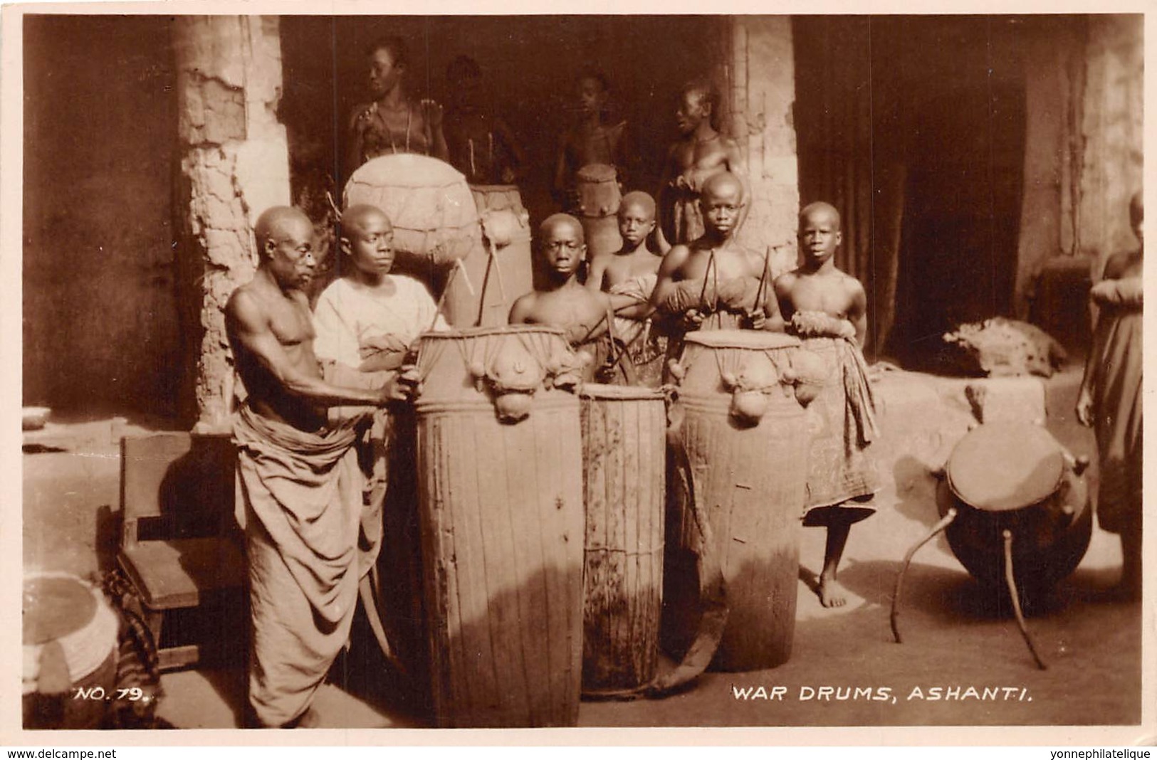 Ghana / Ethnic - 23 - War Drums - Ashanti - Ghana - Gold Coast