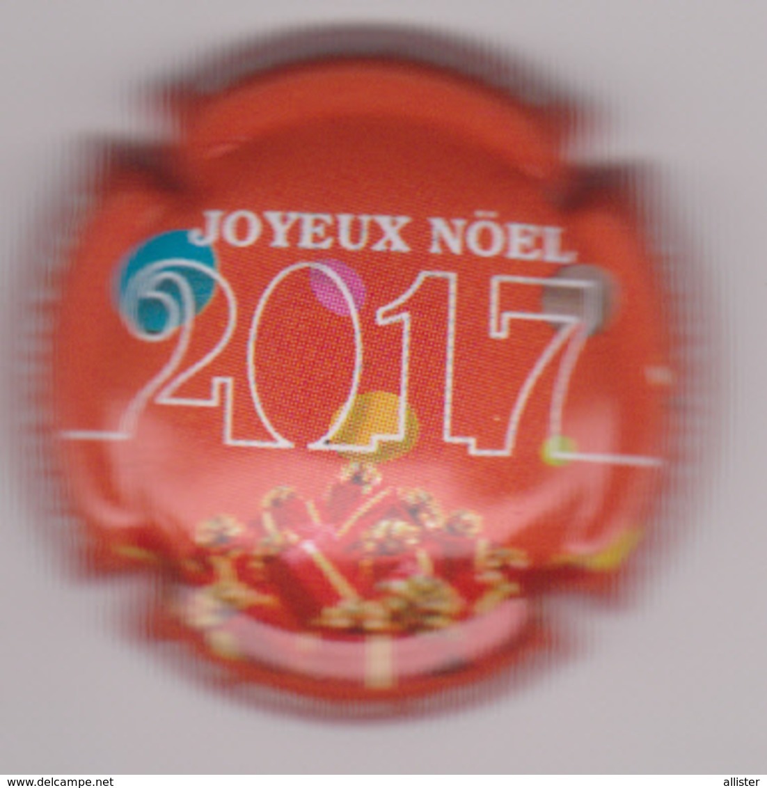Capsule Champagne DE MILLY Albert ( Nr ; Joyeux Noel 2017 , Fond Rouge ) {S51-18} - Autres & Non Classés