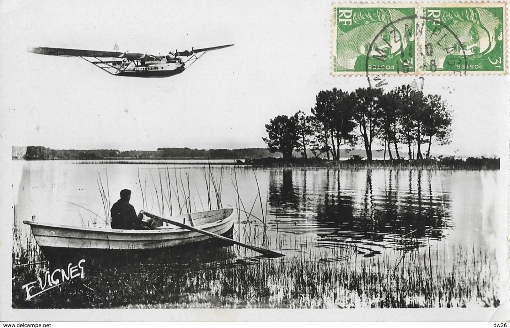 Au Pays Landais (Landes) - Au Bord D'un Grand Lac, Barque Et Hydravion, Poème D'André Jeannin - Photo E. Vignes - Autres & Non Classés