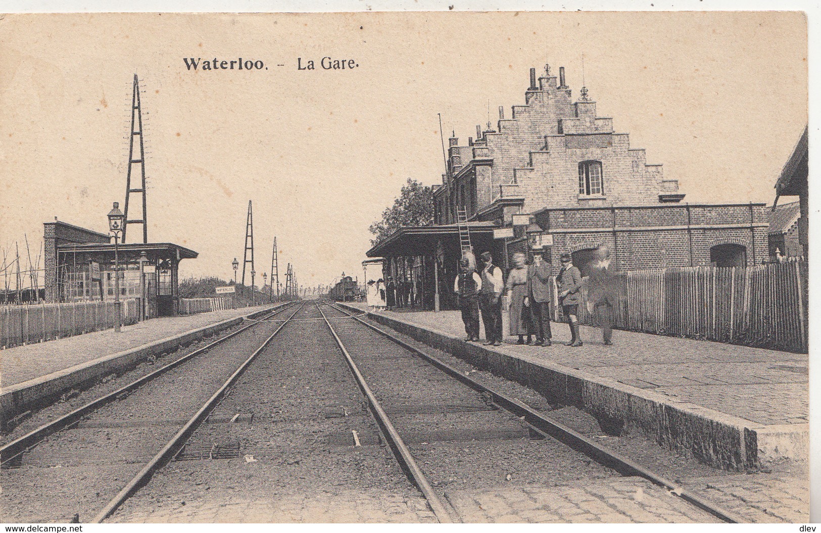 Waterloo - Gare - Animé - 1924 - Edition M. Devillers, Waterloo - Gares - Sans Trains