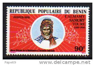 Bénin N° 412 / 13  X  Héros Africains De La Résistance à L'invasion Coloniale Trace De Charnière Sinon TB - Bénin – Dahomey (1960-...)