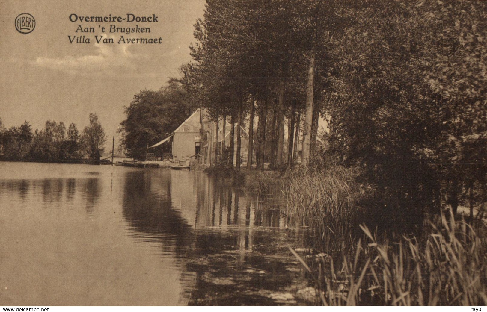 BELGIQUE - FLANDRE ORIENTALE - BERLARE - BERLAERE - OVERMEIRE - OVERMERE - Aan 't Brugsken Villa Van Avermaet. - Berlare