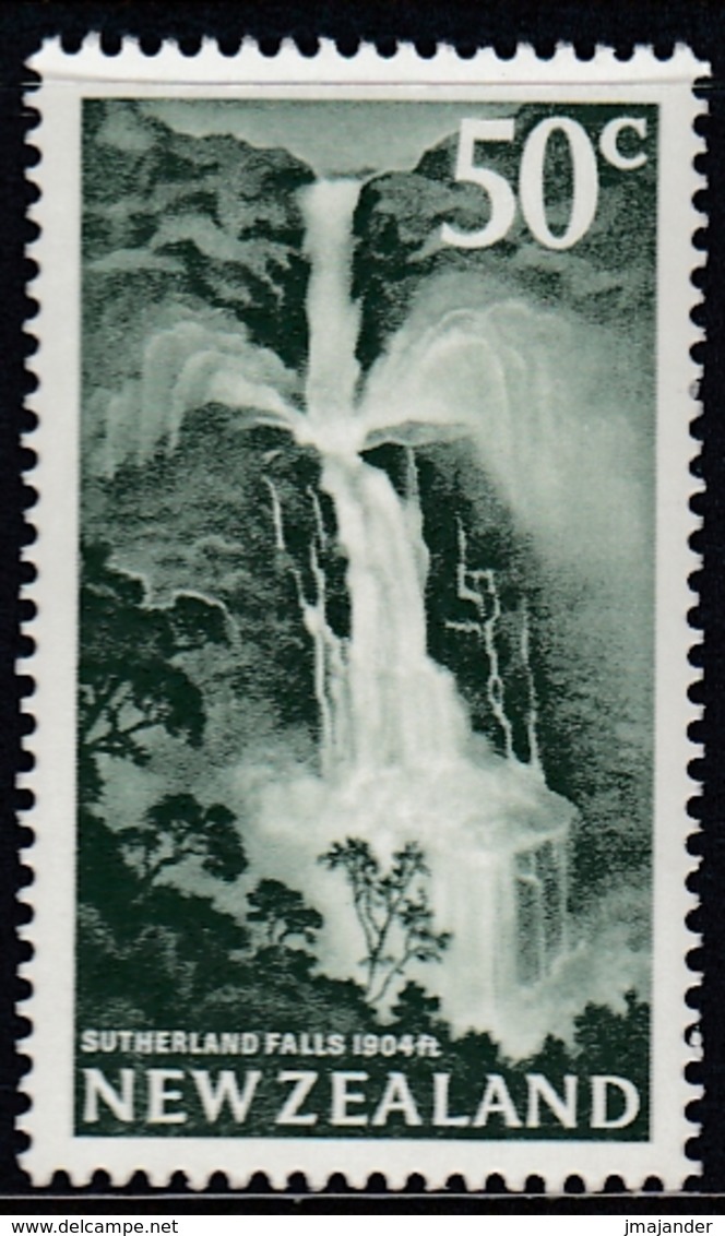 New Zealand 1967 - Definitive Stamp: Fourth Pictorials: Sutherland Falls - Mi 472 ** MNH - Unused Stamps