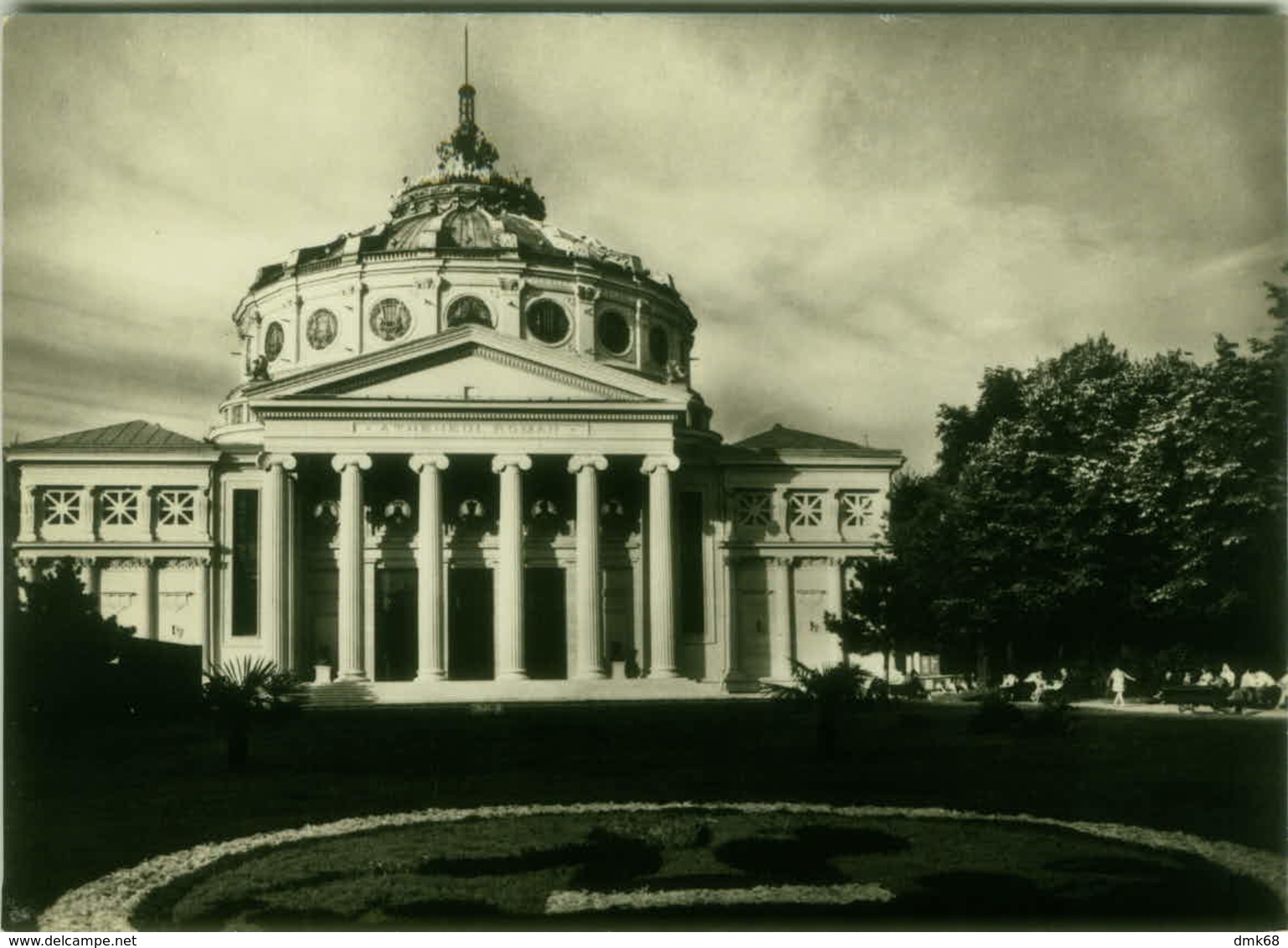 ROMANIA - BUCURESTI - 3 POSTCARDS 1950s  (BG1840) - Roumanie