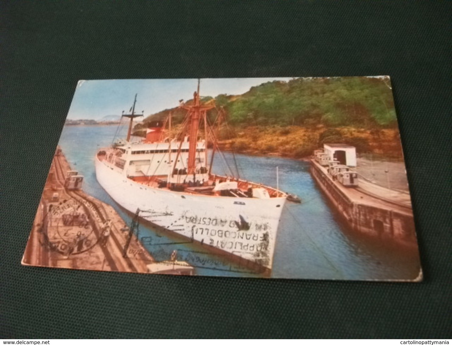 NAVE SHIP LINEAR OF THE UNITED FRUIT S.S. CO ENTERING MIRAFLORES LOCKS OF THE   PANAMA CANAL VIA AIR MAIL - Commercio