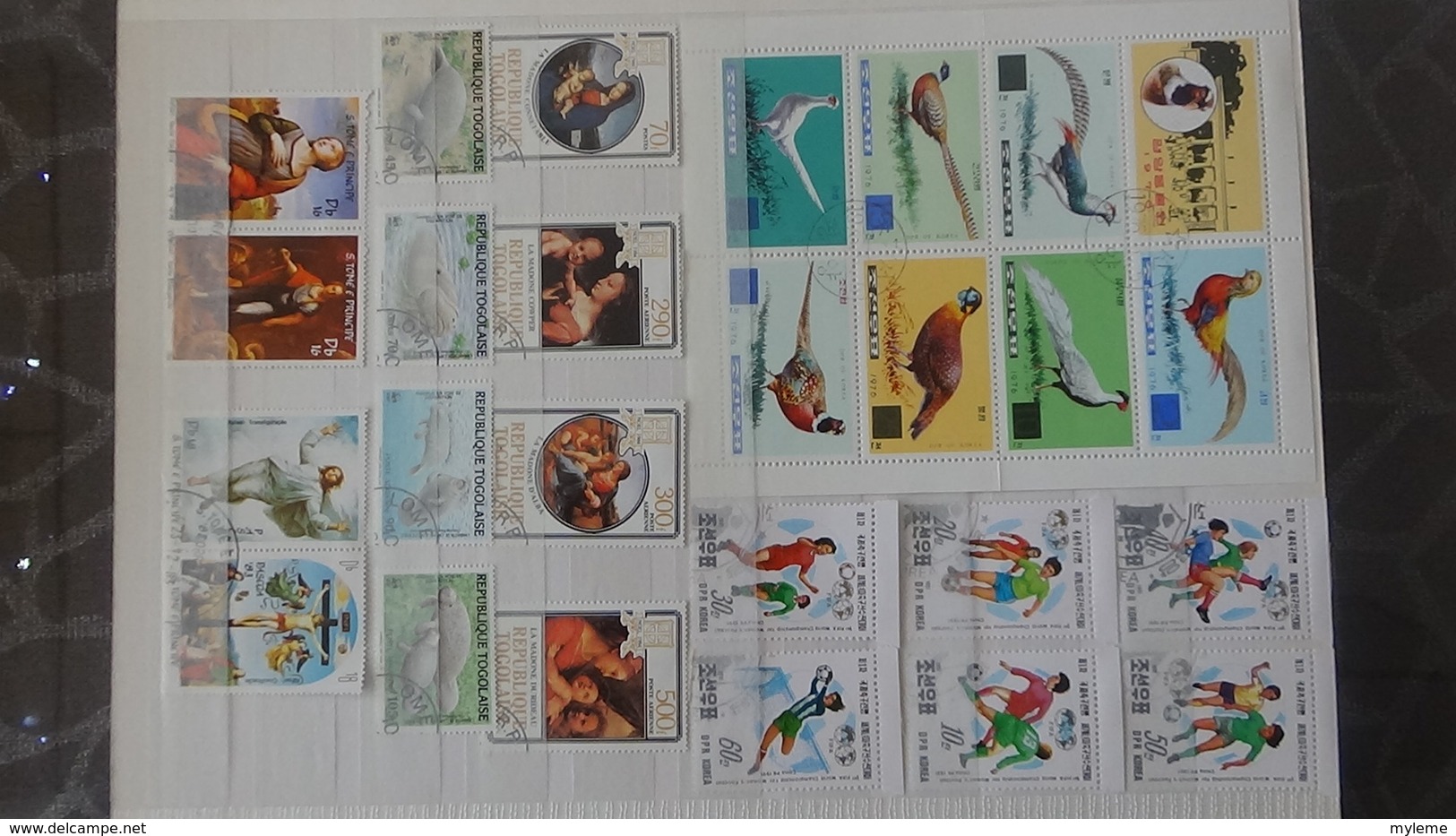 146 blocs et plusieurs timbres oblitérés de différents pays dont France 1/2 bloc Philatec 64 **. Voir commentaires !!!