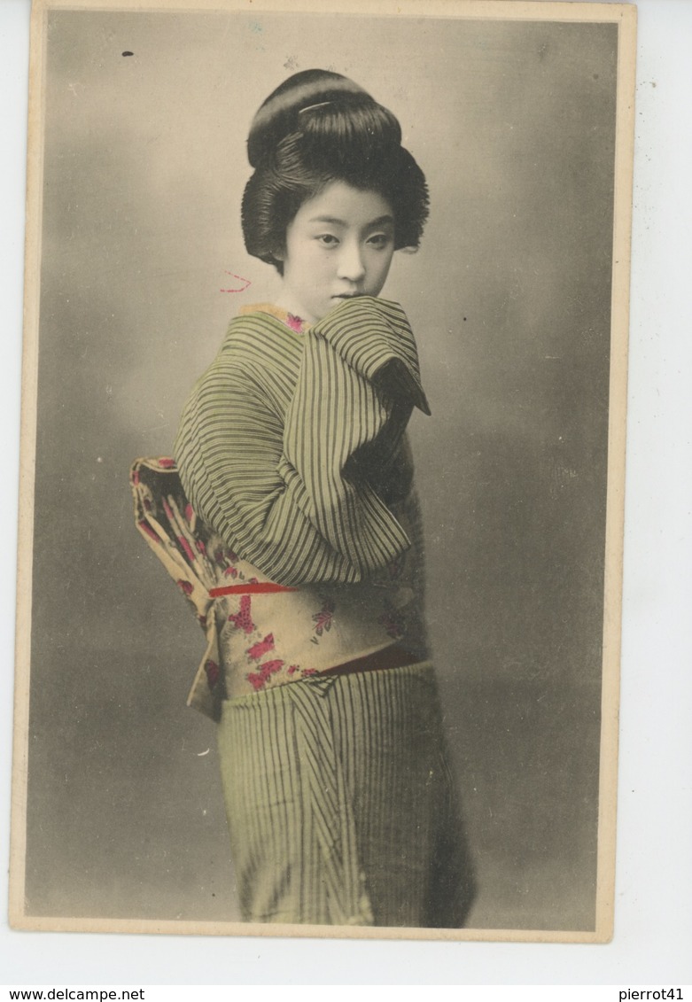 FEMMES - FRAU - LADY - ASIE - JAPON - JAPAN - Portrait Femme Japonaise GEISHA (Japanese Woman ) - Femmes