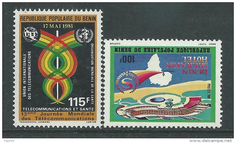 Bénin  N° 527 / 28   X  Hôtel Sheraton Et Journée Mondiale Des Télécom., Les 2 Valeurs Trace De Charnière Sinon TB - Bénin – Dahomey (1960-...)