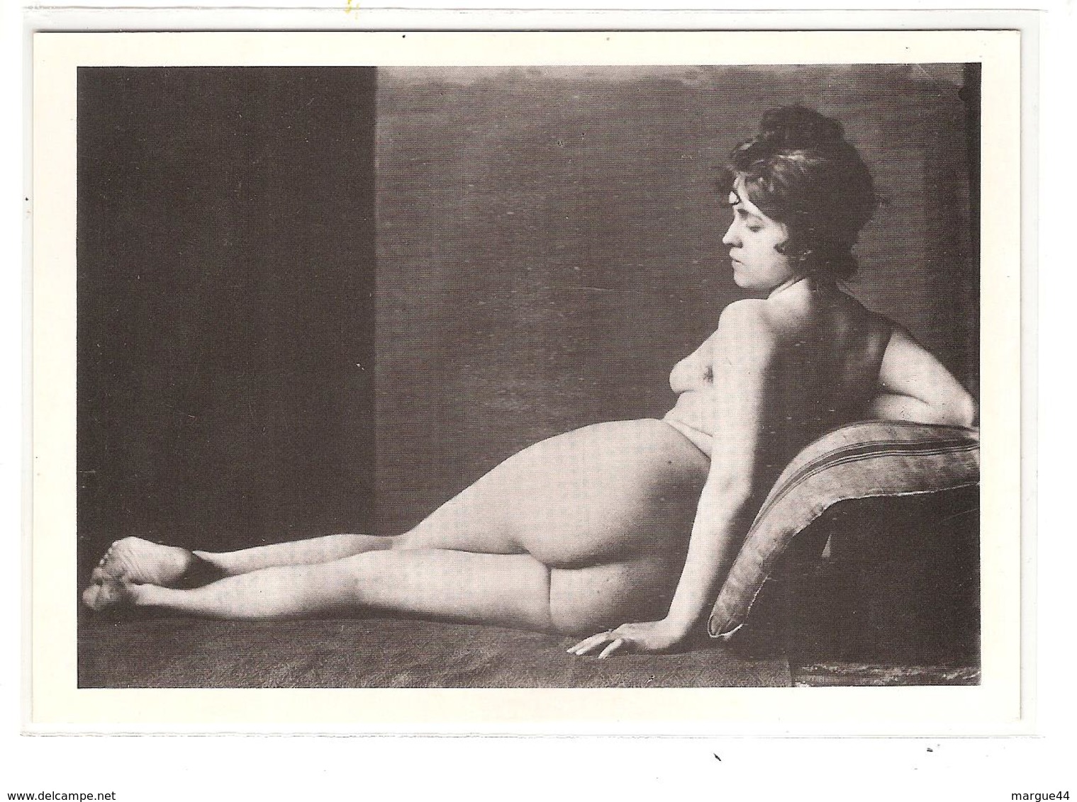 ANONYME - FEMME NUE ALLONGEE - Photographs