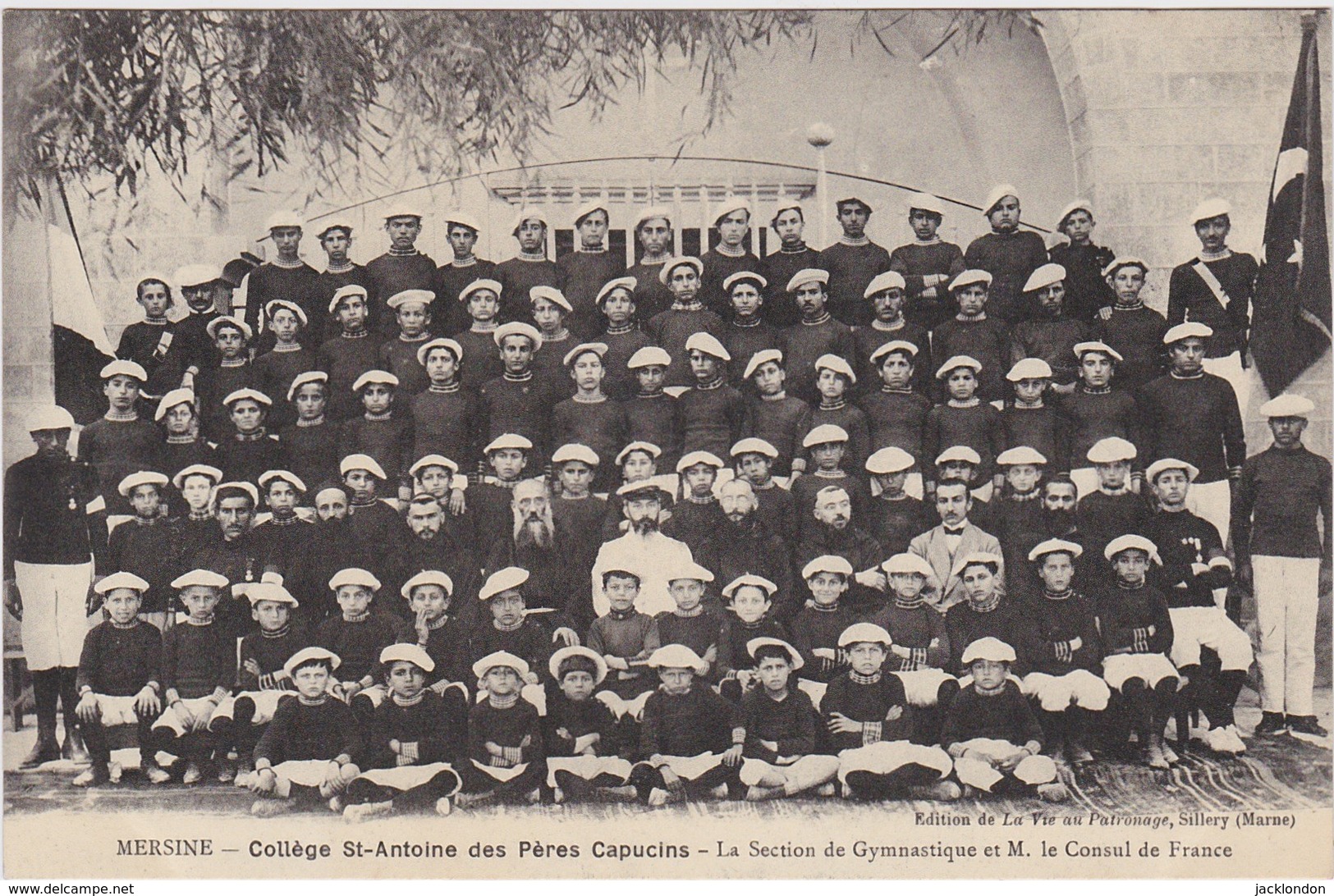 TURQUIE TURKEY  MERSIN MERSINE  Collège St Antoine Des Pères Capucins   La Section De Gymnastique Et Le Consul De France - Turquie