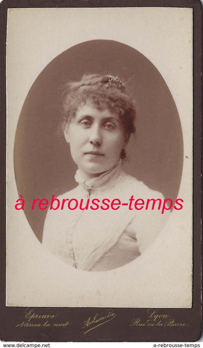 CDV Beau Cliché, Belle Lumière-portrait De Femme Faite De Nuit-photo A. Lumière à Lyon - Anciennes (Av. 1900)