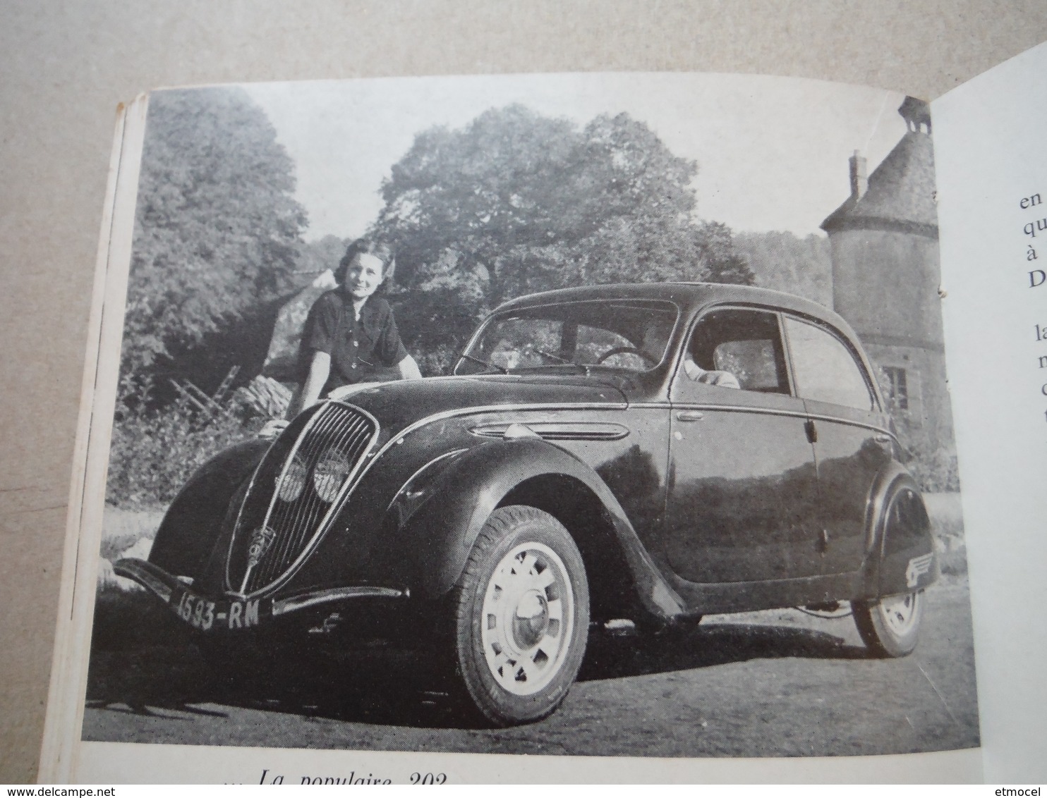 "Peugeot, de la crinoline à la 404" René Sedillot - Plon 1960