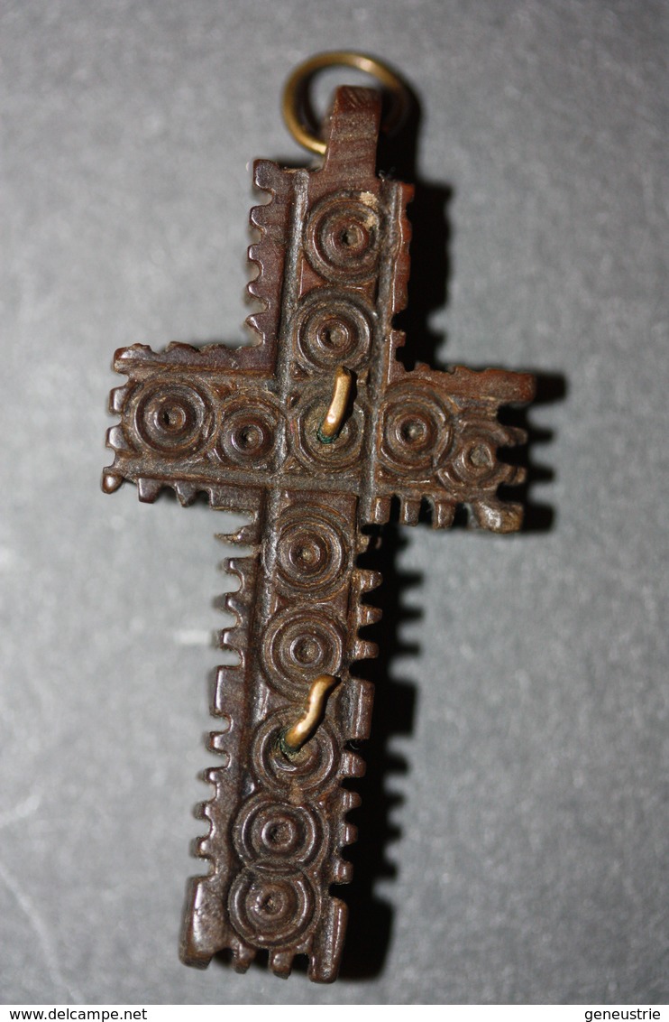 Croix Bretonne Crucifix Ancien En Bois Et Argent Fin XIXe - Bretagne - Religion & Esotérisme