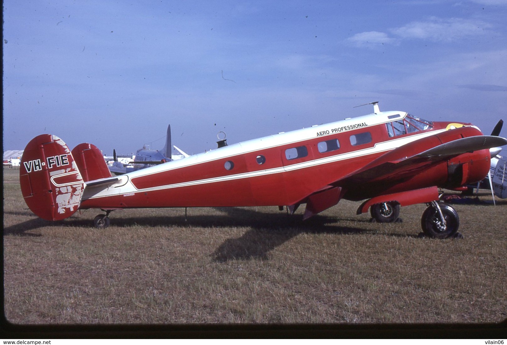 SLIDE / AVION / AIRCRAFT   ORIGINAL      BEECH 18AERO PROFESSINAL  VH-FIE - Diapositives