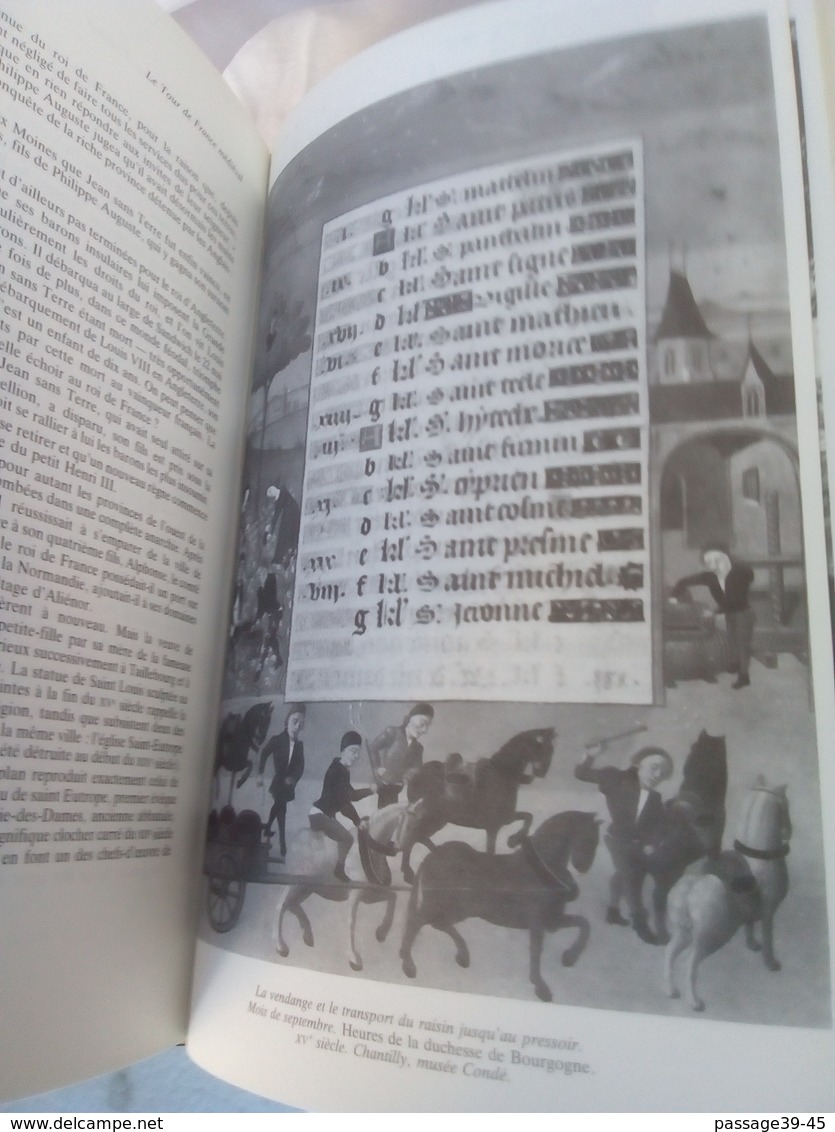 Livre HISTOIRE"LE TOUR DE FRANCE MEDIEVAL" 452 PAGES de REGINE & GEORGES