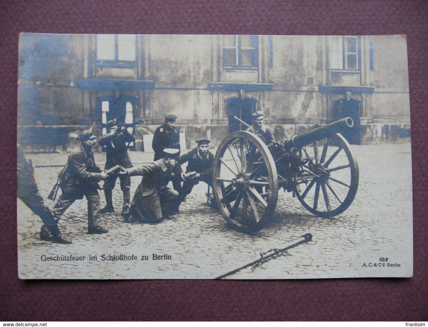 CPA PHOTO 1929 STRASSENKAMPFE IN BERLIN Geschutzfeuer Im Schlosshofe SELTEN COMBAT COMMUNISTES NAZIS Militaires ? Canon - Sonstige & Ohne Zuordnung