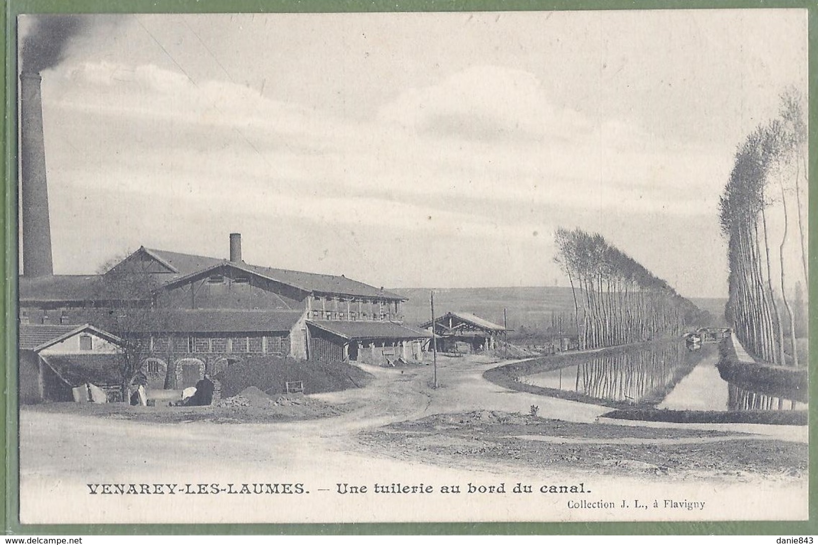 CPA - Thème Industrie - COTE D'OR - VENAREY LES LAUMES - UNE TUILERIE AU BORD DU CANAL - Collection J.L. à Flavigny - Venarey Les Laumes