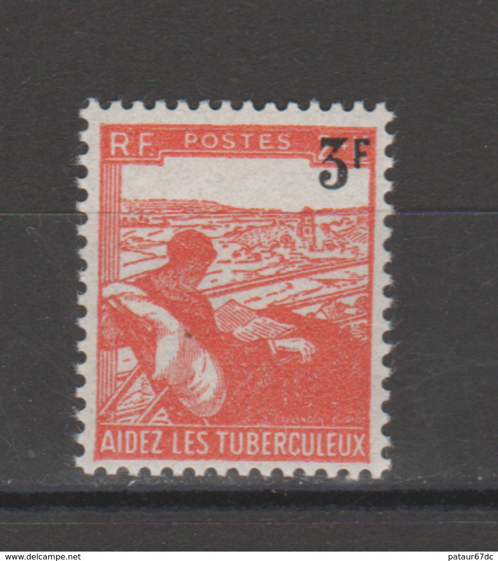 FRANCE / 1946 / Y&T N° 750 ** : Tuberculeux 3F - Gomme D'origine Intacte - Neufs