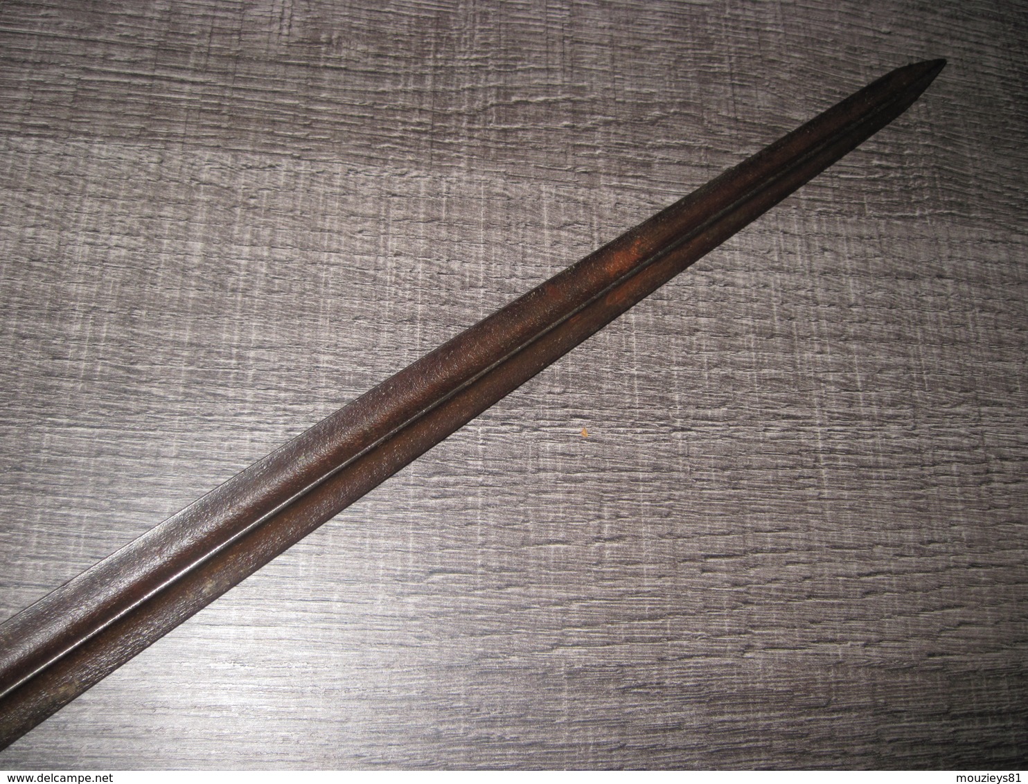 Baïonnette à Douille Autrichienne  Mle 1842. Marquages Visible - Knives/Swords