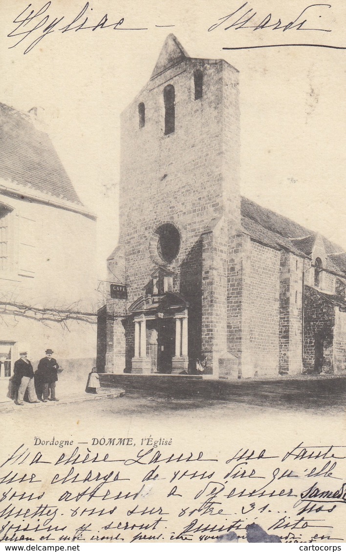 24 - Dordogne - Domme - L'Eglise - Une Belle Pose - Autres & Non Classés