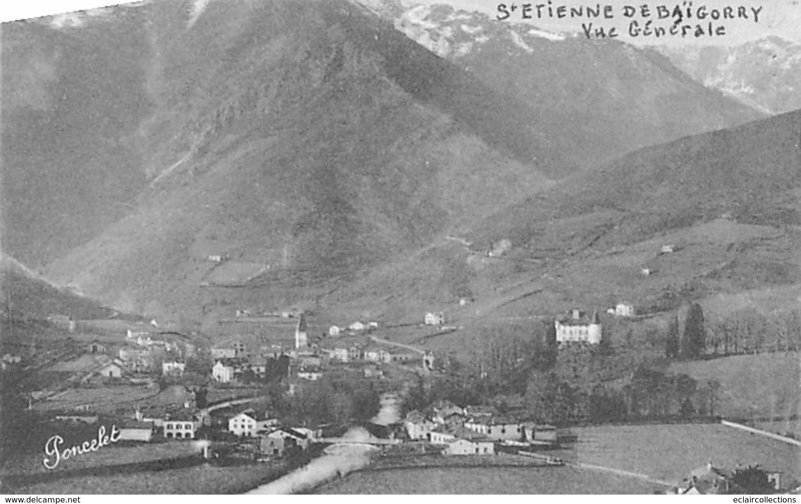 Saint Etienne De Baigorry      64     Vue Générale 2         (voir Scan) - Saint Etienne De Baigorry