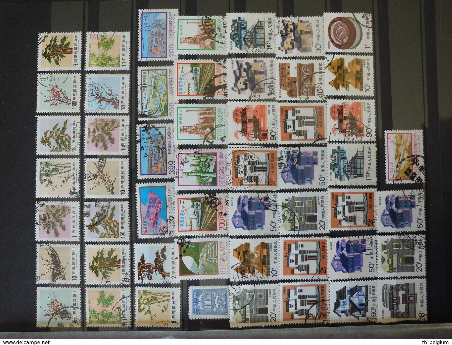 Stamps Of The World: (Republic Of ) China +- 262 Stamps - Autres & Non Classés