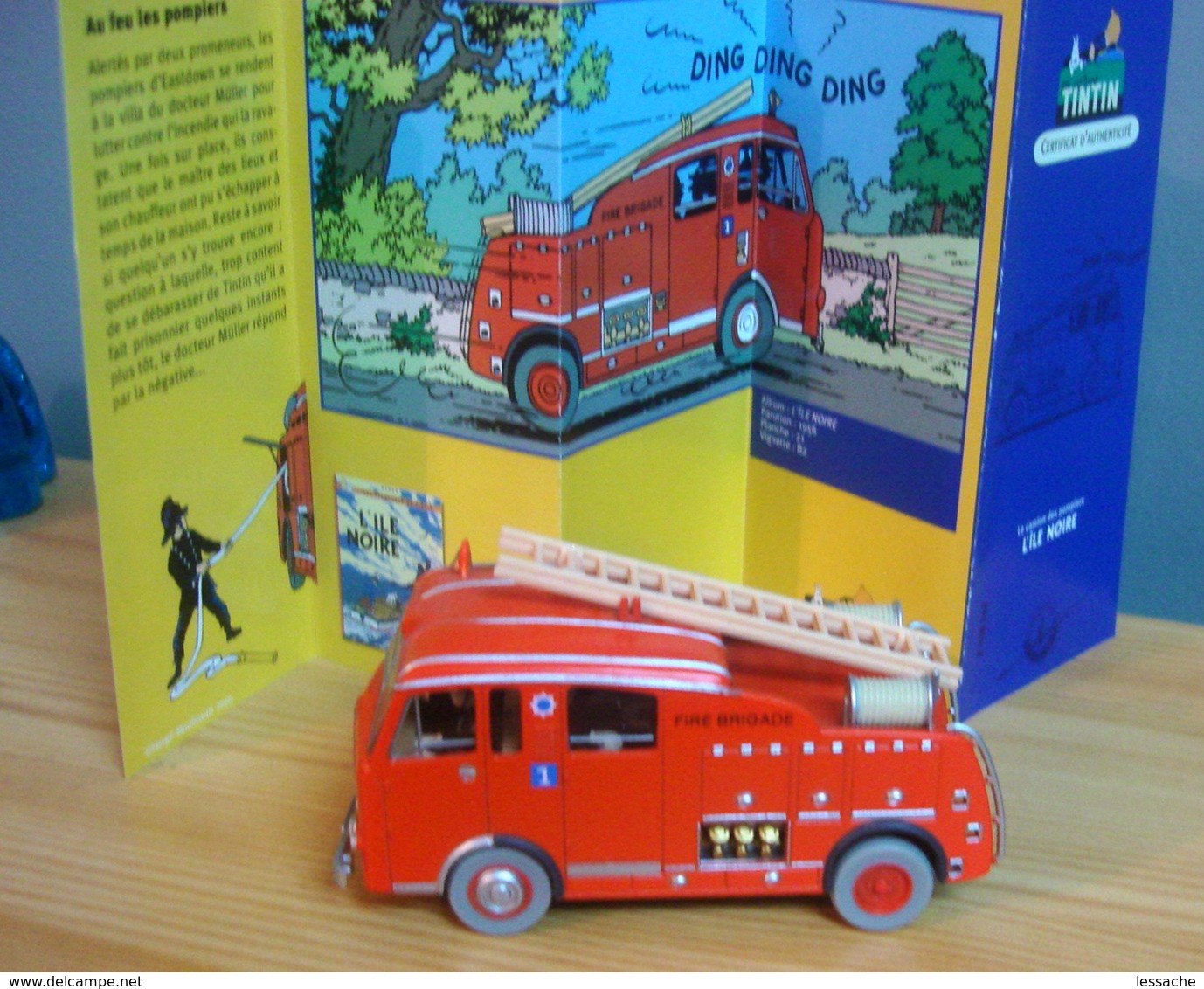 VOITURE LE CAMION DES POMPIERS DENNIS F 101 DE 1955, 1/43, Tintin Et L'Ile Noire - Tintin