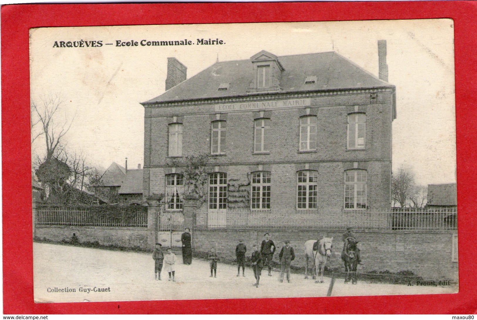 ARQUEVES - Ecole Communale - Mairie - - Autres & Non Classés