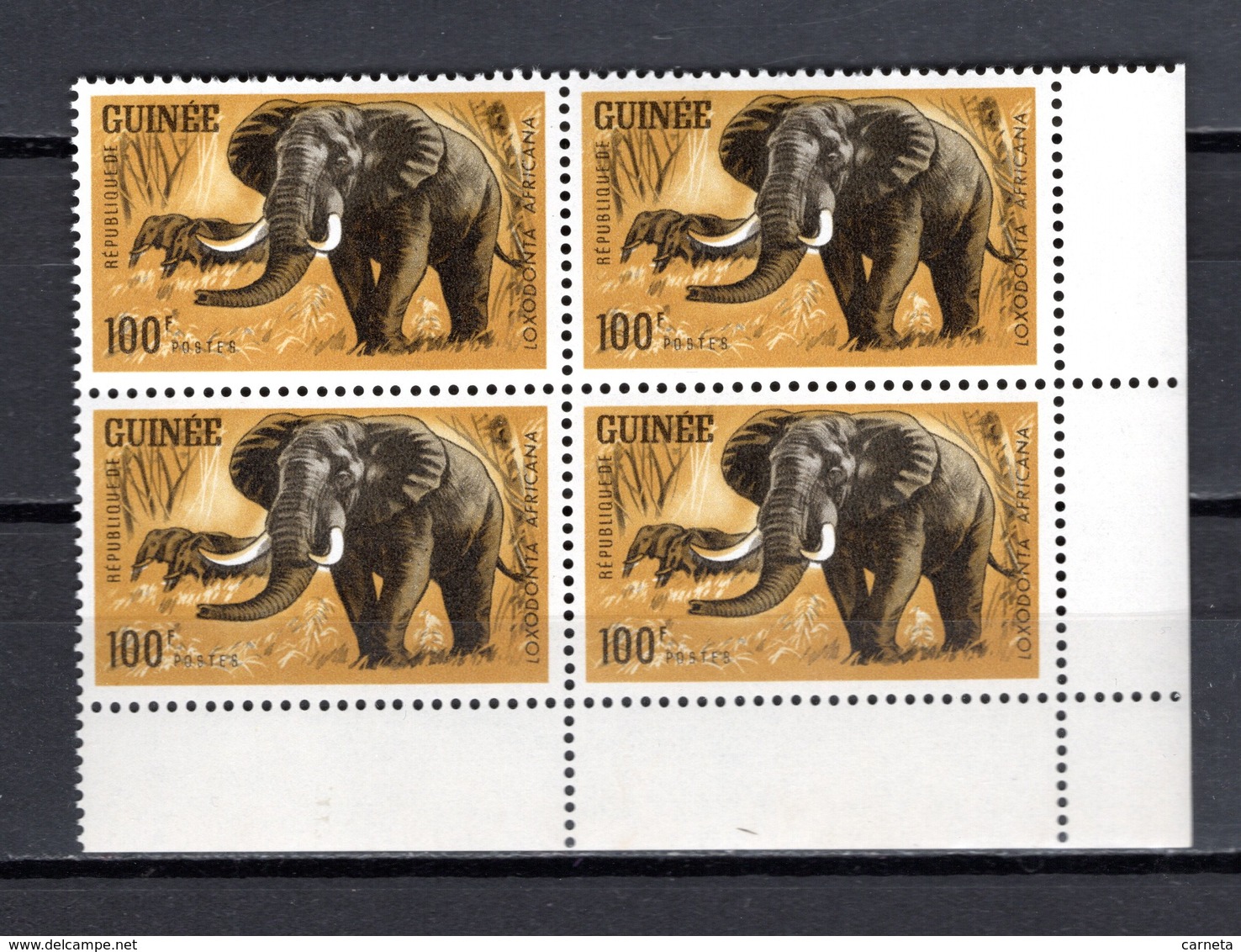 GUINEE N° 206  BLOC DE QUATRE  NEUF SANS CHARNIERE COTE 12.00€  ANIMAUX ELEPHANT - Guinée (1958-...)