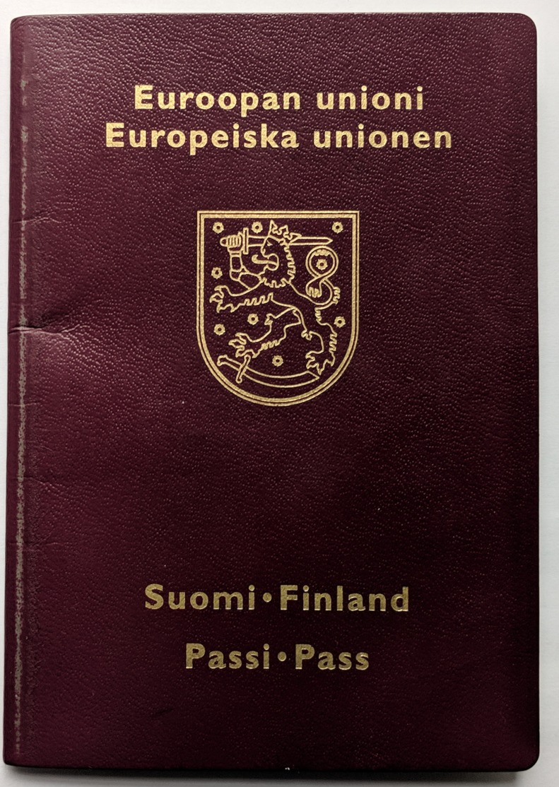 FINLAND 2007 Passport Reisepass Passeport Many Visas (Cancelled, Collectible Item) - Historical Documents