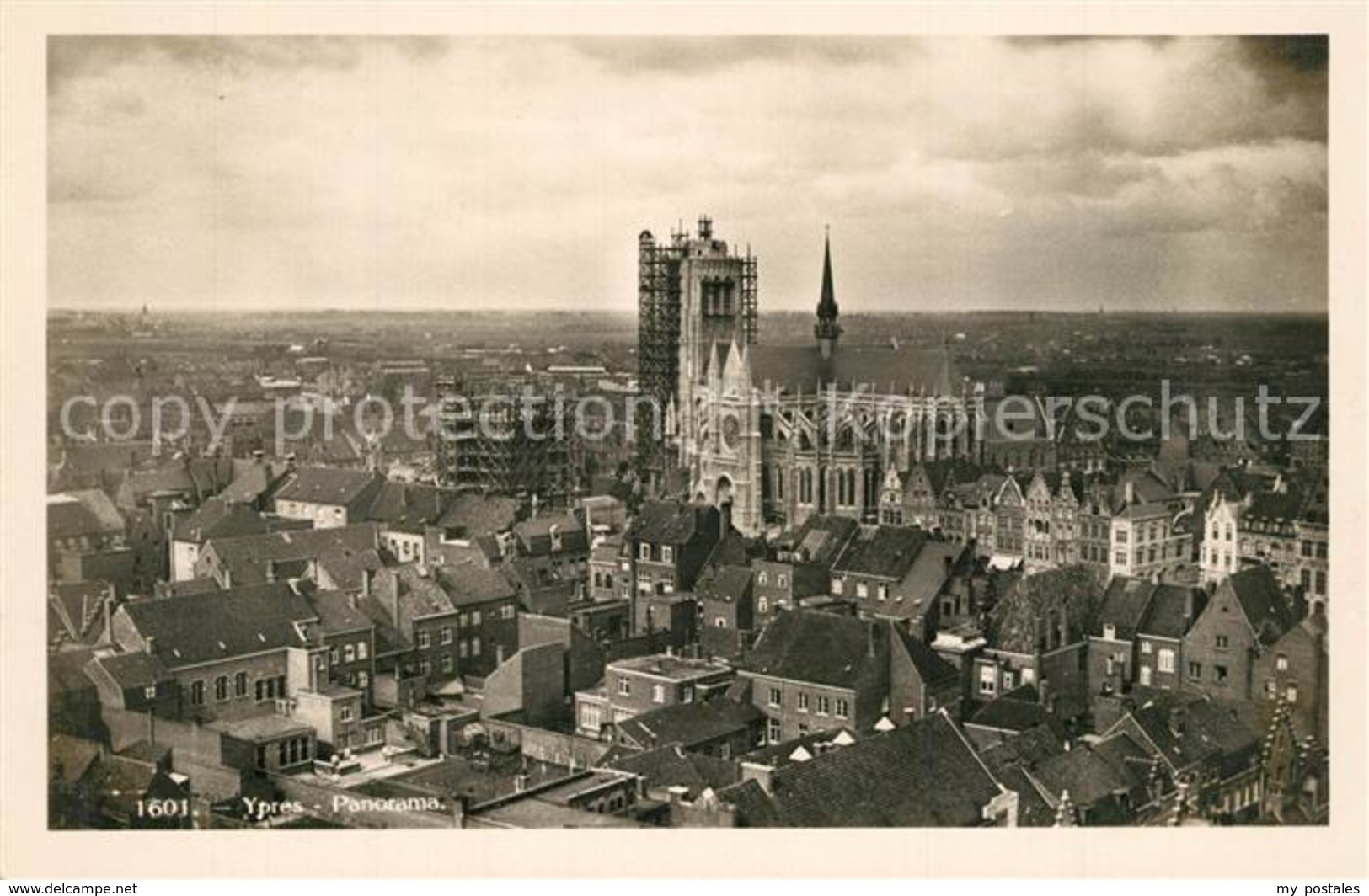 73342236 Ypres_Ypern_West_Vlaanderen Panorama Cathédrale Ypres_Ypern - Autres & Non Classés