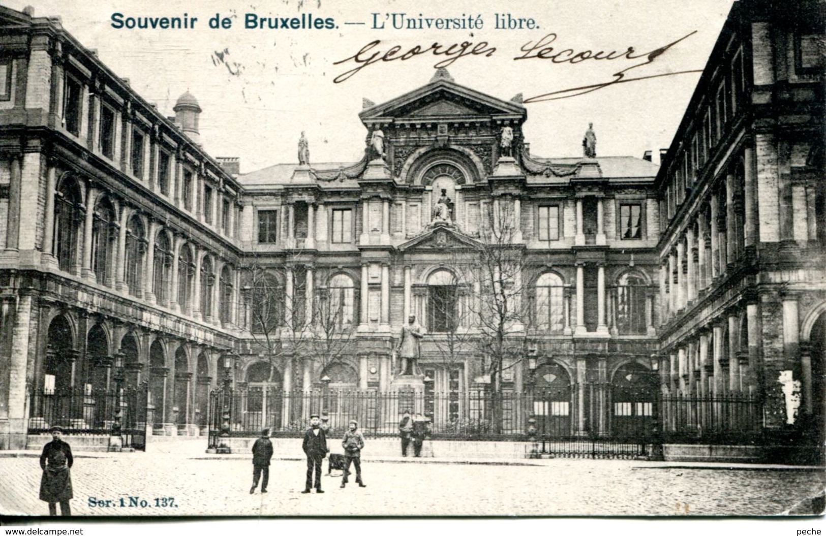 N°70154 -cpa Souvenir De Bruxelles -l'université Libre- - Bildung, Schulen & Universitäten