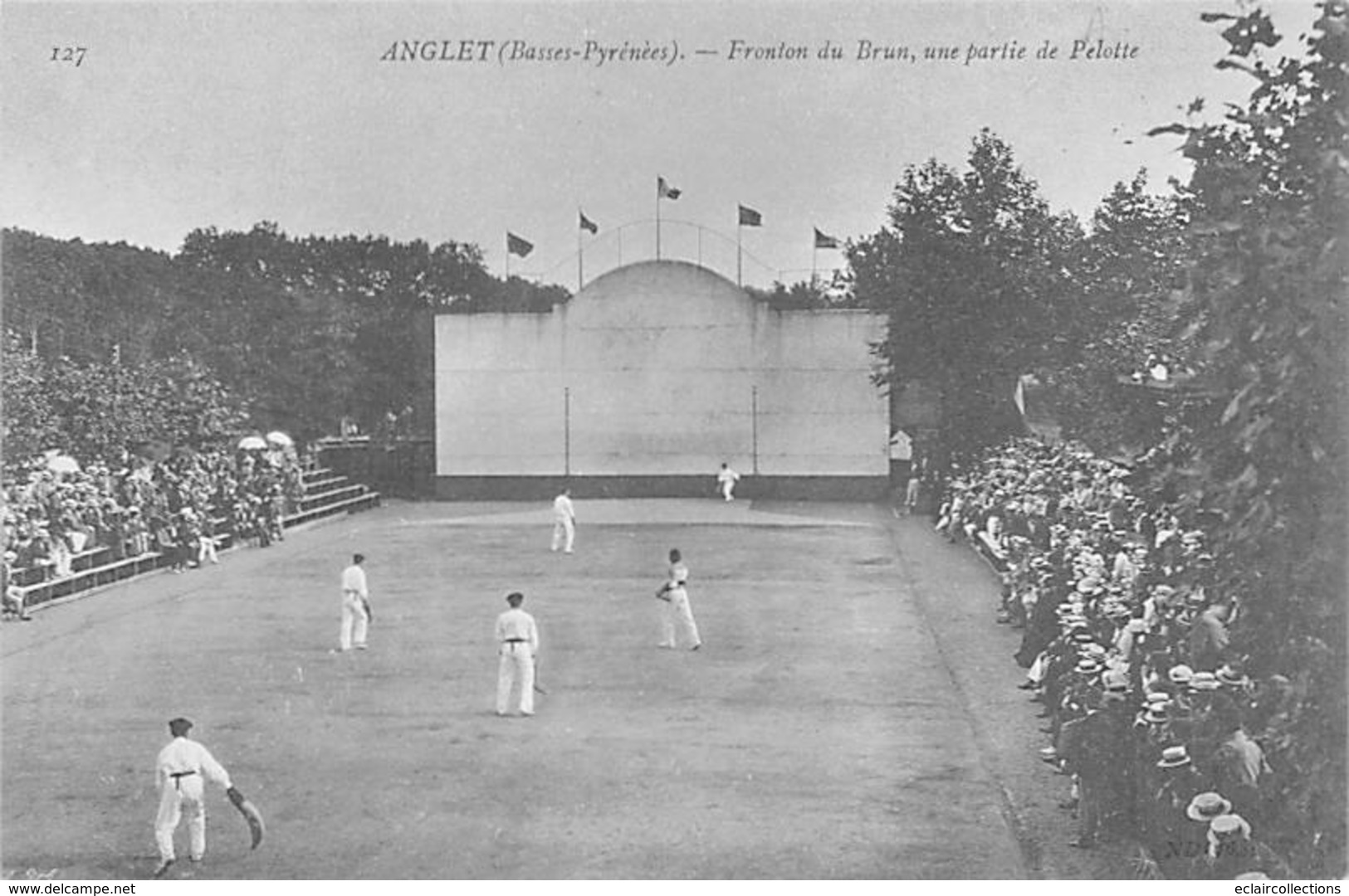 Anglet        64        Fronton Du Brun . Une Partie De Pelote     (voir Scan) - Anglet