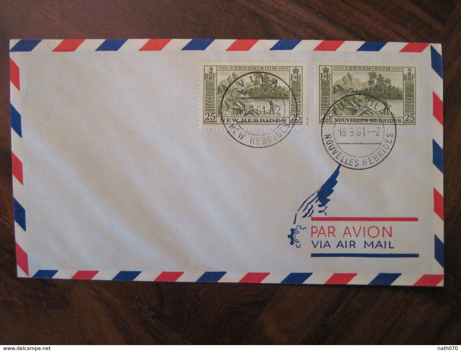 New Hebrides Nouvelles 1961 Légende Anglaise Et Française Port Vila Air Mail France Par Avion Enveloppe Condominium PA - Covers & Documents