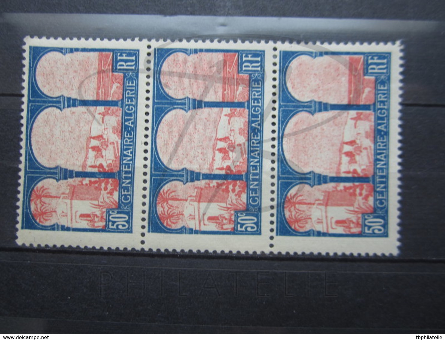 VEND TIMBRES DE FRANCE N° 263 EN BANDE DE 3 , NEUFS SANS CHARNIERE !!! - Neufs